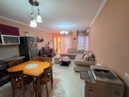 KOMUNA E PARISIT, SHESIM APARTAMENT 2+1