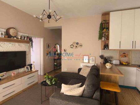 Apartament 2+1+ Post Parkimi ne Shitje te Ali Demi Tirane