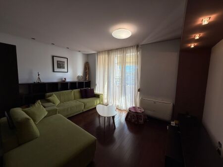 APARTAMENT 1+1 ME QIRA, PERBALLE AMBASADES AMERIKANE, TIRANE!