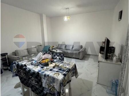 Apartament - Për Shitje - Bathore, Kamëz
