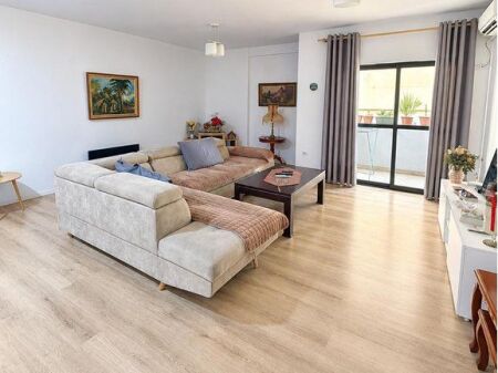 NEAR THE GARDEN OF THE PARIS COMMUNE WE ARE SELLING A 2+1+2 APARTMENT