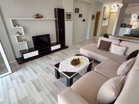 🏢Yzberisht,jepet me qera apartament 2+1 i mobiluar 55,000Leke