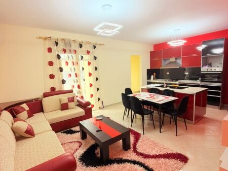 APPARTAMENTO 2+1+2 IN AFFITTO VICINO A GEGA OIL BEACH, DURRES