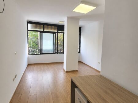 Ufficio in affitto | Comune di Parigi | 50m²| 2° piano |