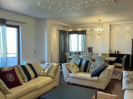 JEPET ME QIRA APARTAMENT  4+1+3 | BLLOK