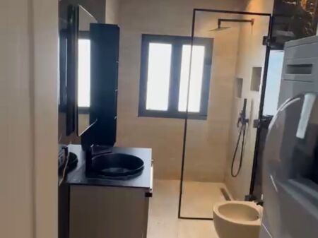 Jepet me qira apartament 1+1 te Liqeni i Thatë pranë Radisonit!