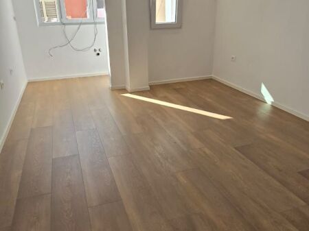 Appartamento 1+1 in vendita in via Kavajes, dietro il Concord Center, ID 5873.