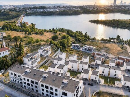 Shitet Apartament 2+1+oborr+2ParkimeLiqeni i Farkës, Terfili Residence
