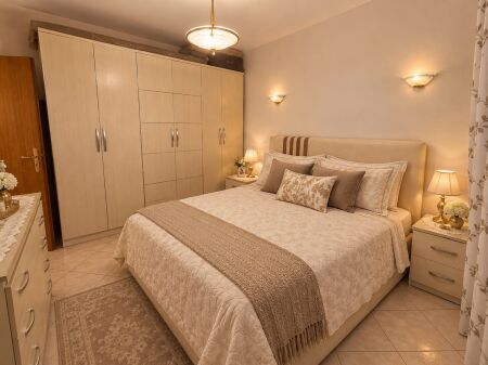 Ish Bllok, Shitet apartament 1+1 me Hipoteke.