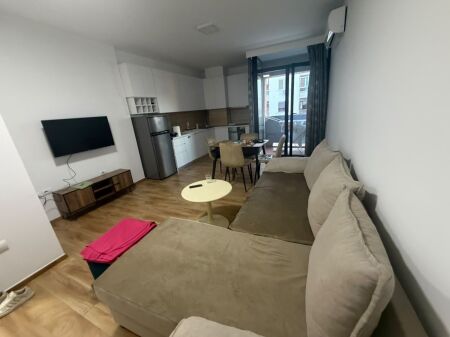 For rent 1+1 PANORAMA COMPLEX 600 thousand lek
