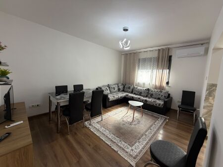 Jepet me qera 1+1 ne Durres