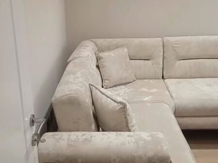 Rent | Apartament 2 + 1 | Rruga e Durrësit | 800 €/month