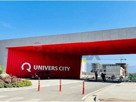 Shitet Apartament 2+1+2 në Univers City, pranë QTU