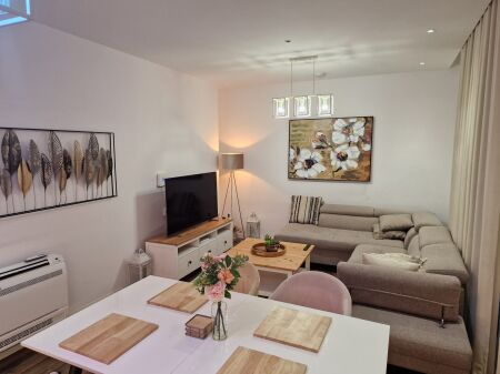 📌 JEPET ME QIRA APARTAMENT 2+1 | RRUGA NAIM FRASHËRI – PRANË RRUGËS SË AMBASADAVE