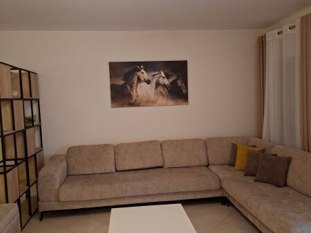 🏡✨ 2+1 APARTMENT FOR LONG-TERM RENT – VLORA 🌊