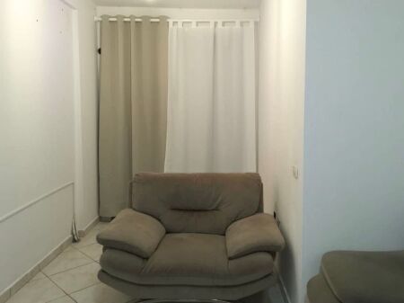 Shitet apartament 1+1 ne Yzberisht