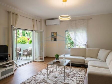 Affitto, Appartamento 2+1, Komuna E Parisit.Tirane