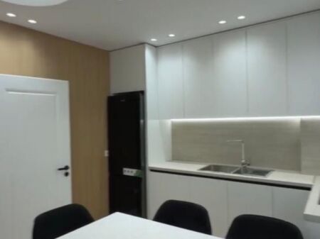 KËRKESË URGJENTE PËR APARTAMENT 2+1 – QENDËR, TIRANË 🏡