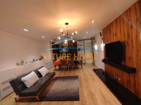 Qira, Apartament 2+1+2, Bllok