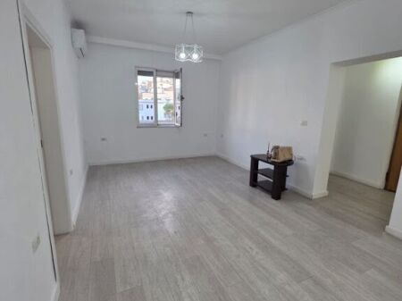 2+1 SPACE FOR RENT FOR BUSINESS – 21 DHJETORI, TIRANA