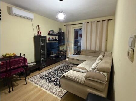 Shitet, Apartament 1+1, Ali Dem . Orange75823