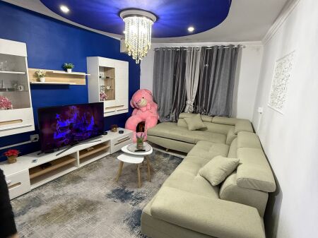 Nuovo Bazar , appartamento 1+1 in affitto 43.000 lek
