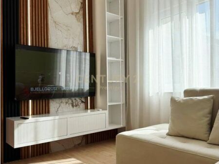 1+1 APARTMENT FOR RENT, MYSLYM SHYRI, TIRANA!
