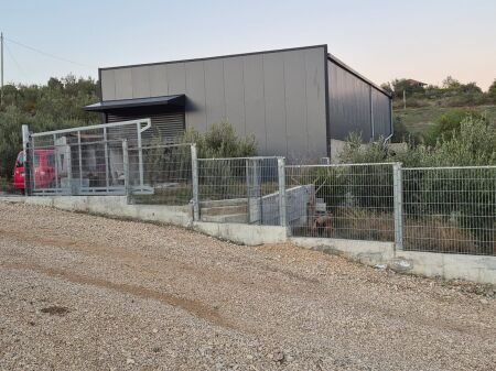 WAREHOUSE FOR RENT IN KOMBINAT, TIRANA - Yzberisht F ID 5891